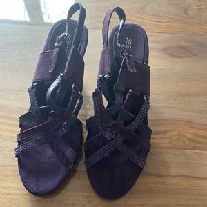 Purple shoes
